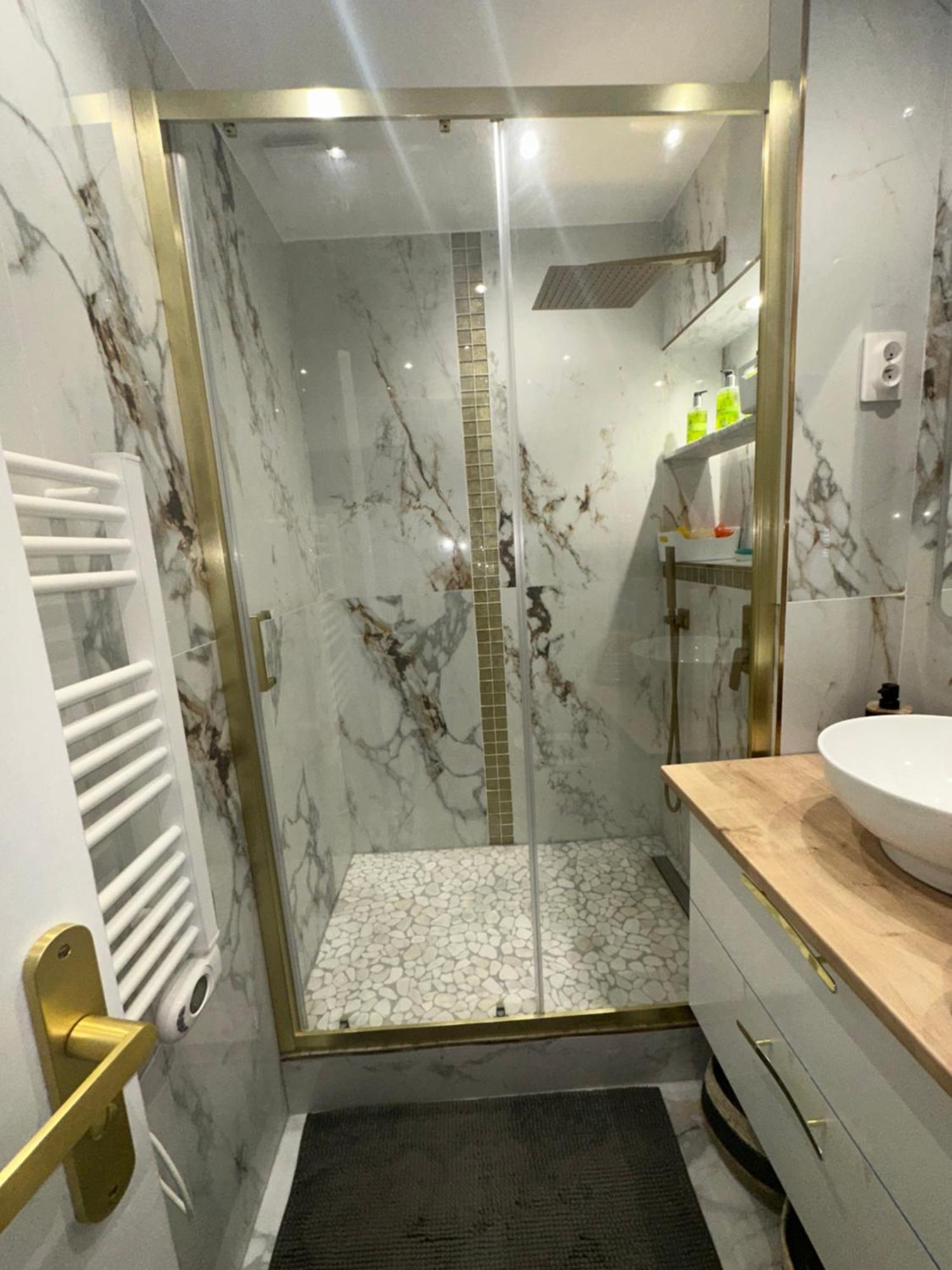 Appartement Parisien Exteriör bild