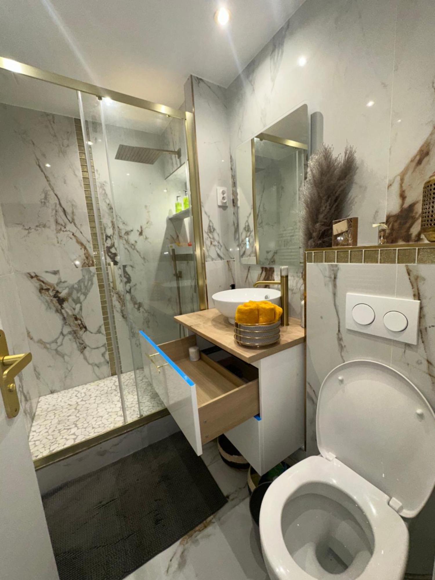 Appartement Parisien Exteriör bild